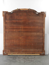 Load image into Gallery viewer, Lage Gold Lion Mirror - 57" x 62"