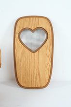 Load image into Gallery viewer, Longaberger Large Vegetable Basket 1995 β With Heart Lid, Liner, Protector & Card (15202)