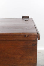 Load image into Gallery viewer, Large Pine Flour Box