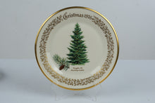 Load image into Gallery viewer, Lenox Christmas 1976 Douglas Fir Vintage Commemorative Collector Plate USA