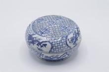 Load image into Gallery viewer, Chinese Blue White Porcelain Cricket Box Dragon Pierced Lid 5 Inch