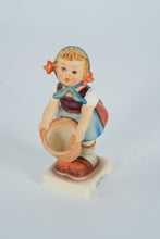 Load image into Gallery viewer, Vintage Goebel Hummel Figurine “Little Helper” #73/0 – TMK-5 1972–1979 – Free Shipping