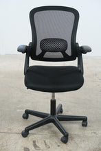 Load image into Gallery viewer, Black Mesh Ergonomic Office Chair Adjustable Height Rolling Desk Chair MOD1