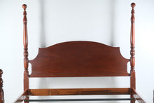 Load image into Gallery viewer, King Size Solid Mahogany Poster Bed with Short Post Footboard