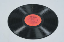 Load image into Gallery viewer, Andy Williams Merry Christmas Vinyl LP (Columbia CS 8887, Stereo) – Classic Holiday Album – Winter Wonderland, Silver Bells