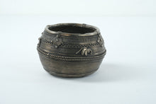 Load image into Gallery viewer, Dhokra Rice Measuring Bowl Featuring Elephants