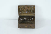 Load image into Gallery viewer, Vintage Brass Lidded Trinket Box with Pierced Cutout Design – Ornate Storage Chest
