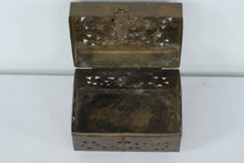 Load image into Gallery viewer, Vintage Brass Lidded Trinket Box with Pierced Cutout Design – Ornate Storage Chest