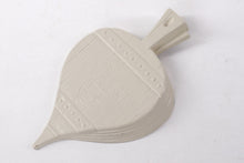 Load image into Gallery viewer, Vintage 4 Piece Hoda Painted Metal Kitchen Wall Art Hangings