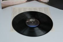 Load image into Gallery viewer, Michael Jackson – Thriller (1982) Vinyl LP – Epic Records QE 38112 – Gatefold – Classic First Press Style