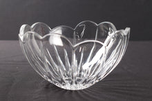 Load image into Gallery viewer, Mikasa Lead Crystal Scalloped Edge Bowl