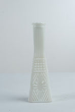 Load image into Gallery viewer, Vintage Anchor Hocking Stars and Bars White Milk Glass Bud Vase 9 Inch