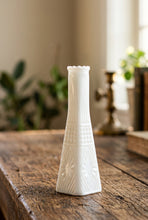 Load image into Gallery viewer, Vintage Anchor Hocking Stars and Bars White Milk Glass Bud Vase 9 Inch