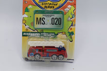 Load image into Gallery viewer, Matchbox Across America 50th Birthday Series – Mississippi Extending-Ladder Fire Truck (MS 020)