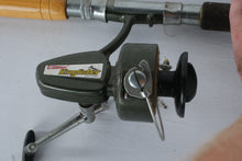 Load image into Gallery viewer, Vintage TSS Montauk Fishing Rod Garcia Kingfisher GK26 Spinning Reel Combo
