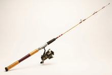 Load image into Gallery viewer, Vintage TSS Montauk Fishing Rod Garcia Kingfisher GK26 Spinning Reel Combo