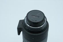 Load image into Gallery viewer, Nikon AF Nikkor 80 200mm F2 8 D ED Telephoto Zoom Lens Box Case Japan
