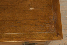 Load image into Gallery viewer, Glenmore 5-Drawer Solid Wood Chest of Drawers