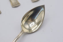 Load image into Gallery viewer, Oneida Sterling Silver Sugar Spoons Set of 8 Floral Pattern 184 Grams