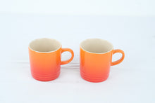 Load image into Gallery viewer, Le Creuset Set of 2 Stoneware Coffee Mugs Flame Orange 12 oz 350 ml