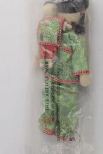 Load image into Gallery viewer, Oriental Mom and Child Doll - Handmade