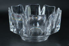 Load image into Gallery viewer, Orrefors Corona Crystal Bowl Lars Hellsten Signed 4384 14 Sweden 9 Inch