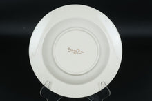 Load image into Gallery viewer, Oscar de la Renta Fleur Royale Fine Ivory China Dinnerware Set 42 Pieces Japan