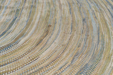 Load image into Gallery viewer, Large Oval Jute Rug - 12' 10" x 9' 5"