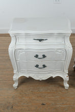 Load image into Gallery viewer, Pair of French Provincial Style Nightstands with Curved Front and Carved Detail