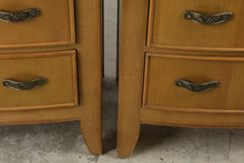 Load image into Gallery viewer, Pair of Traditional Oak Nightstands with Pull Out Tables