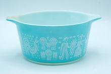 Load image into Gallery viewer, Pyrex Turquoise Amish Butterprint Cinderella Bowls – 475 & 475-B – 1 Qt & 2.5 Qt – Lid Included