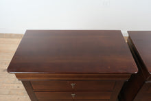 Load image into Gallery viewer, Pair of Sumter Furniture Dark Cherry Nightstands with Felt Lined Drawers