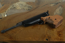 Load image into Gallery viewer, Feinwerkbau Model 65 .177 Cal (4.5mm) Target Air Pistol – Made in Germany – Original Box, Manual & Pellets – Unfired / Working