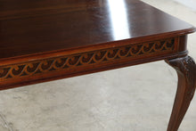 Load image into Gallery viewer, Pennsylvania House Solid Cherry Queen Anne Dining Table with Two Leaves