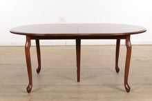 Load image into Gallery viewer, Piedmont Queen Anne Dining Table - Berlin Woodworking