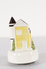 Load image into Gallery viewer, Porcelain Victorian Music House