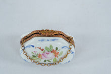 Load image into Gallery viewer, Limoges France Peint Main Porcelain Purse Trinket Box Hand Painted Roses Chain