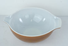 Load image into Gallery viewer, Pyrex Early American Cinderella Mixing Bowl Set 4 Piece Brown Gold 441 442 443 444