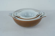 Load image into Gallery viewer, Pyrex Early American Cinderella Mixing Bowl Set 4 Piece Brown Gold 441 442 443 444