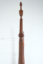 Load image into Gallery viewer, Queen Size Wheat and Spiral Carved Bed – Solid Wood