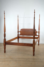 Load image into Gallery viewer, Queen Size Wheat and Spiral Carved Bed – Solid Wood