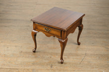 Load image into Gallery viewer, Cleveland Classic Solid Cherry Queen Anne Side Table