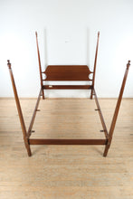 Load image into Gallery viewer, Craftique Heirloom Mahogany Queen Pencil Post Bed – MEL Finish, 80" Tall