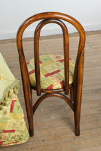 Load image into Gallery viewer, Bistro Set with Balloon Back Chairs and Round Pedestal Table