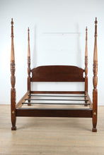 Load image into Gallery viewer, American Drew Rice Carved Queen Bed