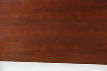 Load image into Gallery viewer, Charleston Queen Size Pencil Post Bed – Solid Mahogany