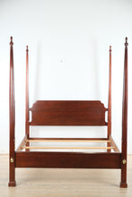 Load image into Gallery viewer, Charleston Queen Size Pencil Post Bed – Solid Mahogany