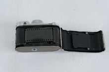 Load image into Gallery viewer, Robot Camera Carl Zeiss Tessar 28 Lens Vintage 35mm Rangefinder With Case