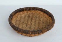 Load image into Gallery viewer, Handwoven Shallow Basket with Dark Wrapped Rim