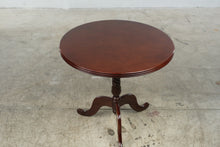 Load image into Gallery viewer, Traditional Round Mahogany Finish Accent Table with Carved Pedestal Base